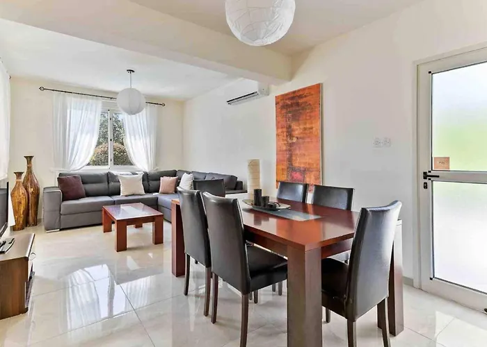 ヴィラ Coral Bay - Sleeps 6 - Pool - Parking ペイヤ