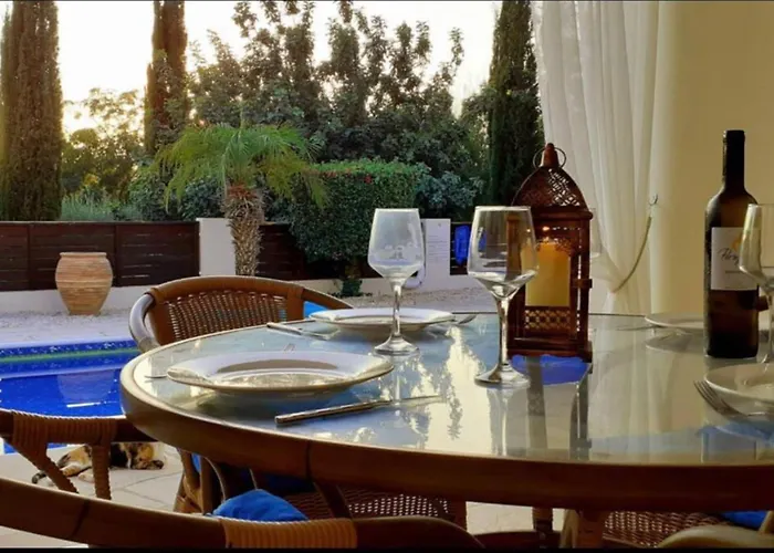 ヴィラ Coral Bay - Sleeps 6 - Pool - Parking *